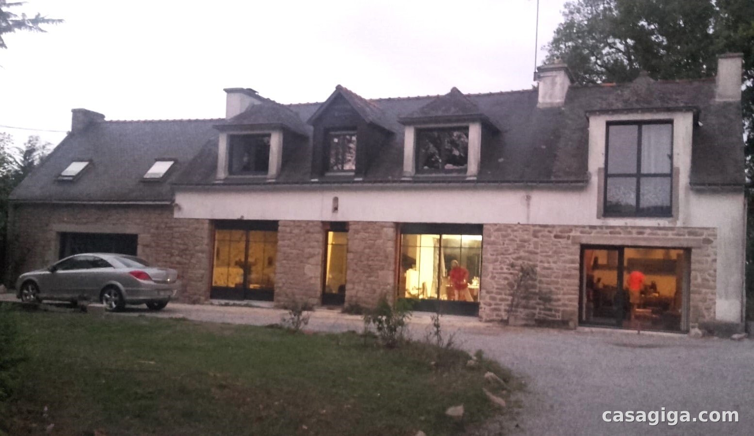 House with pool à Arradon