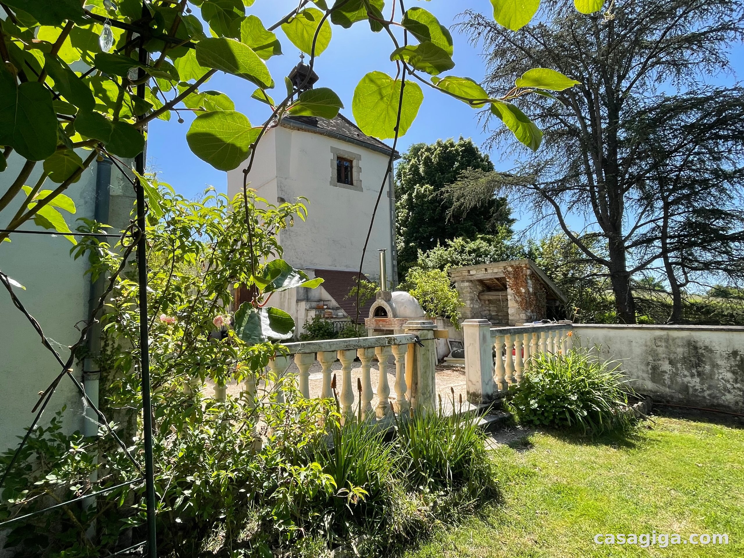 Location de house with pool à Cusset — photo 3