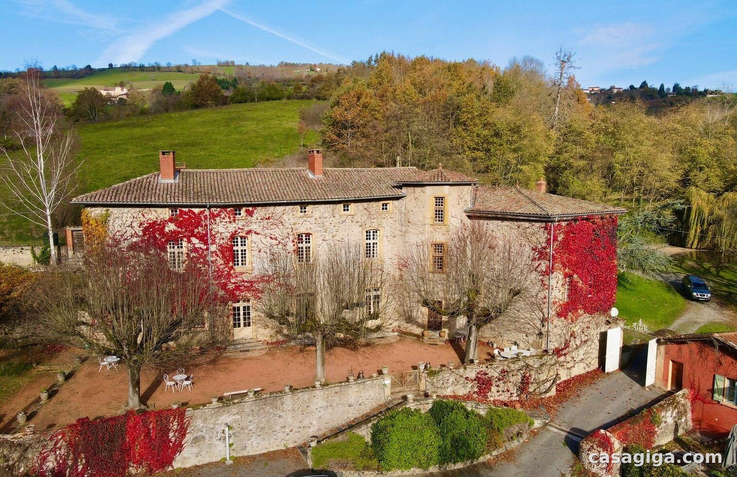 Location de château à Brussieu — photo 2