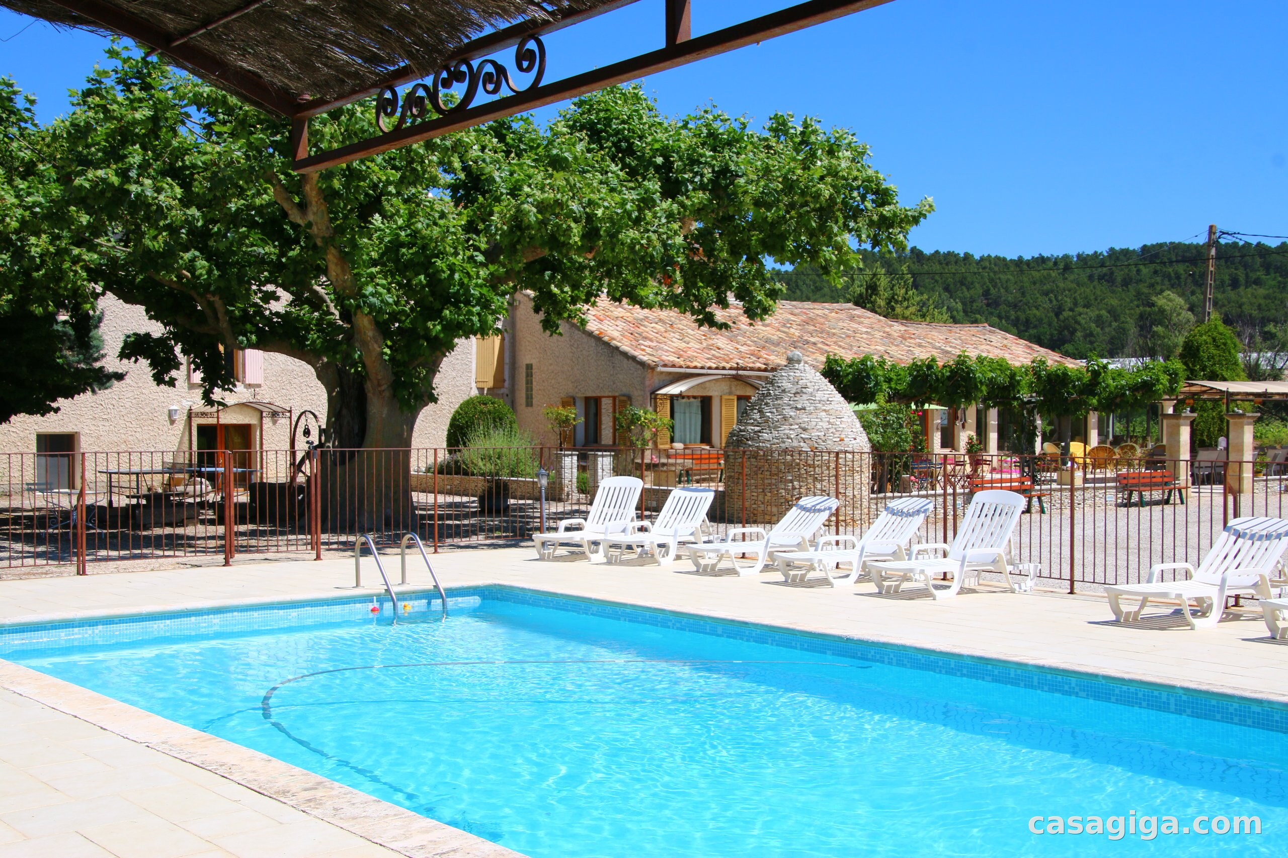 Location de casa con piscina · Vaucluse — photo 1